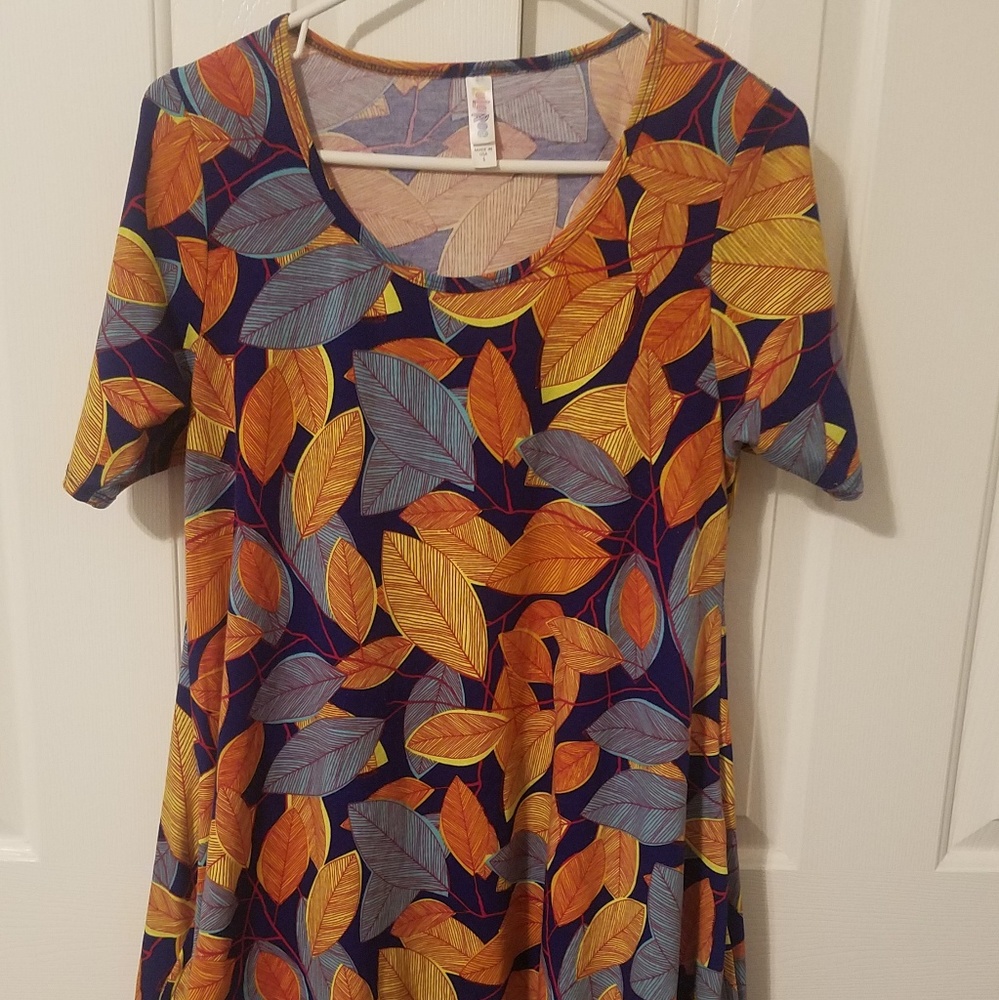 Lularoe Perfect T